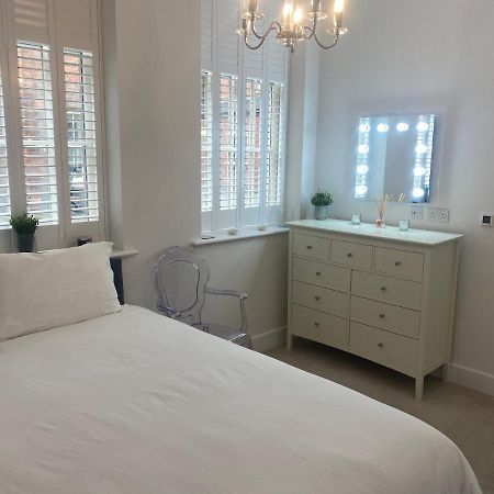 Unrivalled Location - Five Star - Worcester Apartment מראה חיצוני תמונה