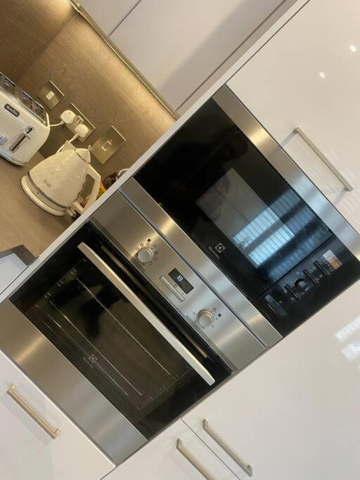 Unrivalled Location - Five Star - Worcester Apartment מראה חיצוני תמונה