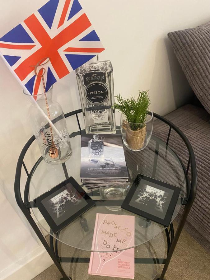 Unrivalled Location - Five Star - Worcester Apartment מראה חיצוני תמונה
